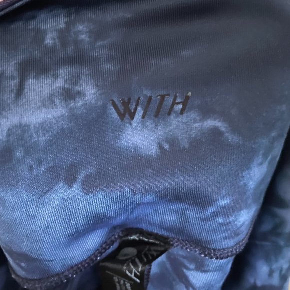 WITH x Peloton Melody Reversible Leggings Medium Workout Athletic Cycling Gym - Picture 11 of 12